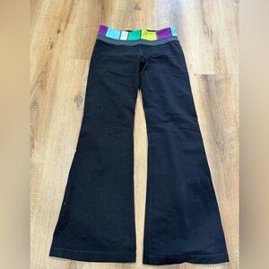 Colorful Waistband Black Bottoms